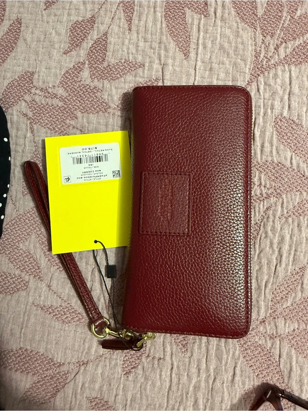 Marc Jacobs Burgundy Pebbled Leather Wristlet Card Holder